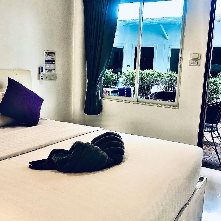Koh Larn White House Hotel Luaran gambar