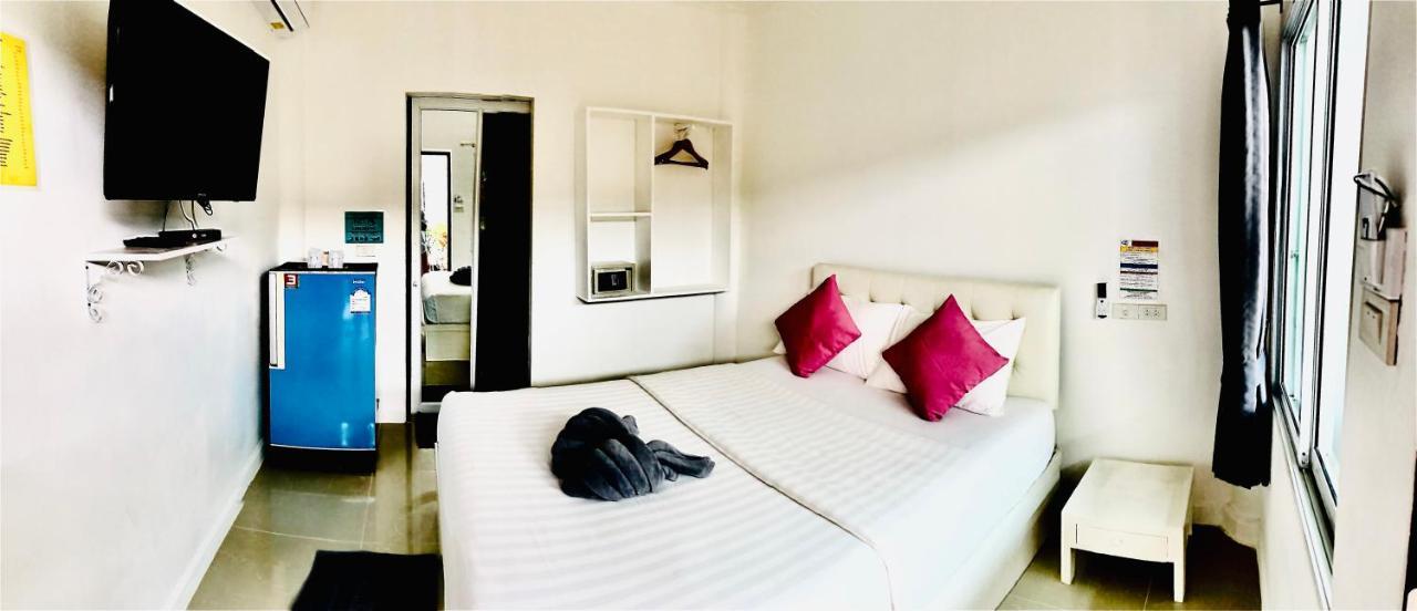 Koh Larn White House Hotel Luaran gambar